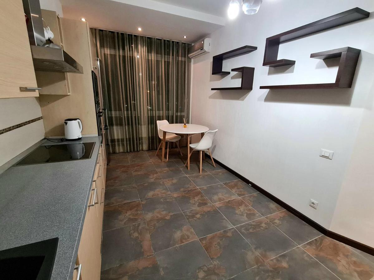 Sigurd Hall Apartments Odessa Eksteriør billede
