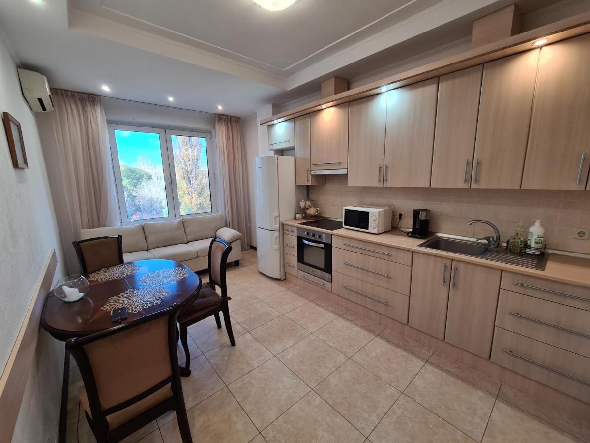Sigurd Hall Apartments Odessa Eksteriør billede