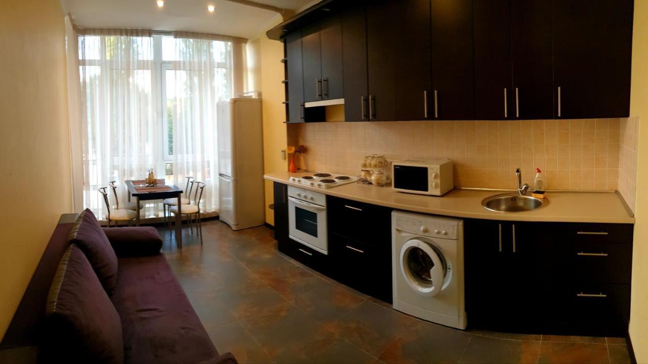 Sigurd Hall Apartments Odessa Eksteriør billede